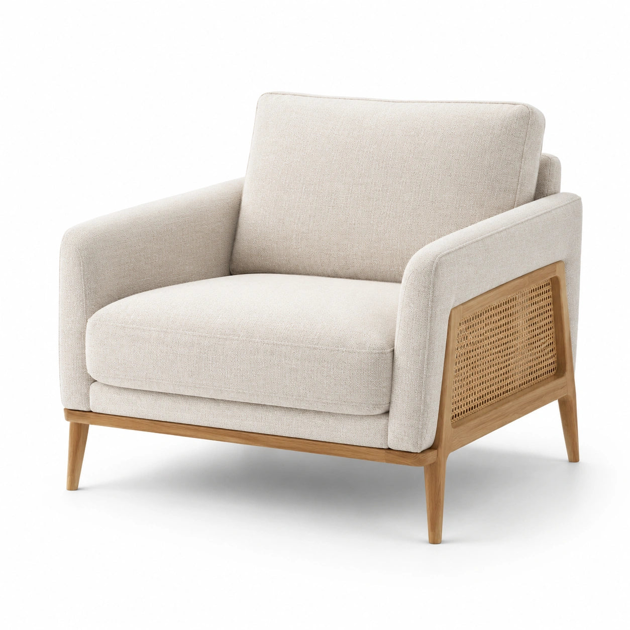 Poltrona in Tessuto Beige con Dettagli in Rattan e Struttura in Legno